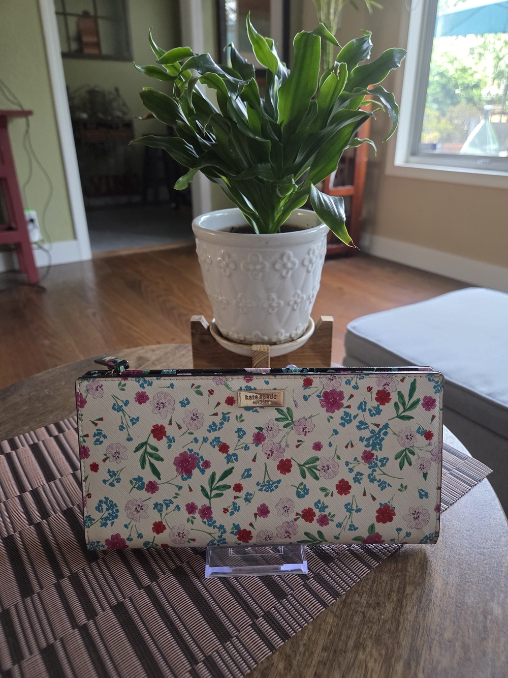 Kate Spade Large Double Snap Floral Zip Wallet with Gold Logo Plate